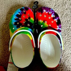 New-Cassic Tie Dye Graphic Clog Multi Roomy Fit ( Size Junior 5 )